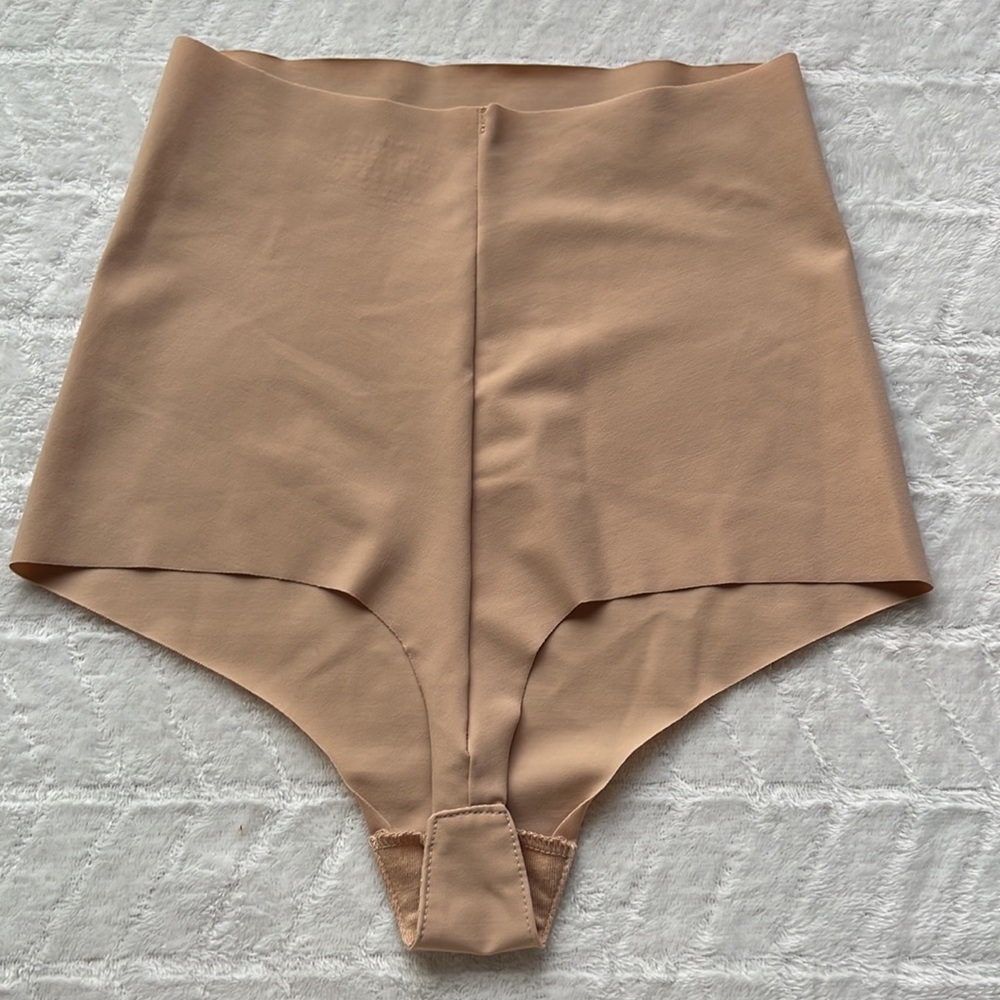 Commando Control Thong - Picture 8 of 10